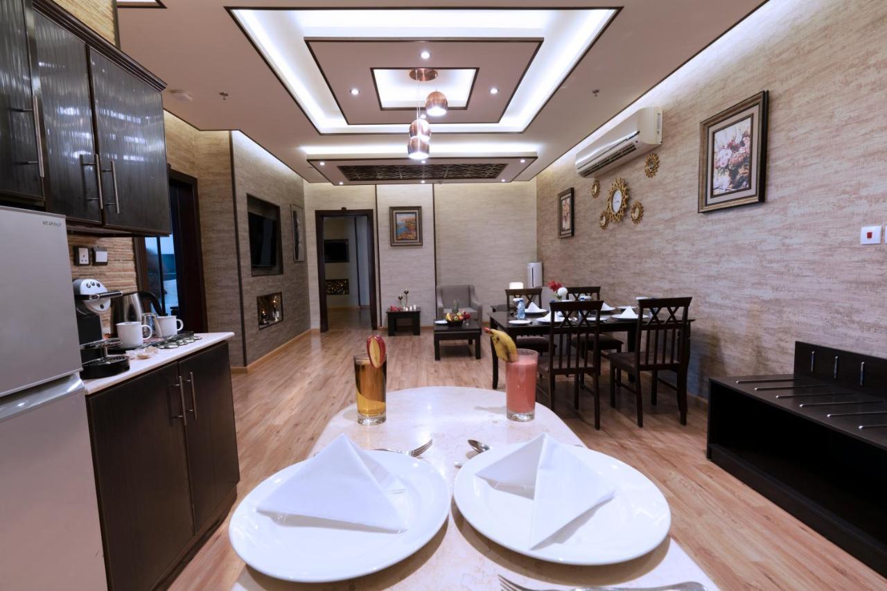 Platinum Seventy Aparthotel Jeddah Exterior photo