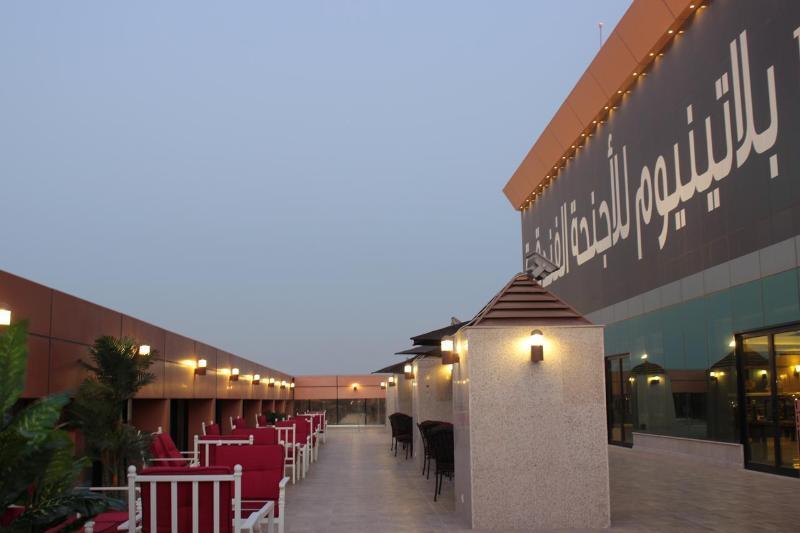 Platinum Seventy Aparthotel Jeddah Exterior photo