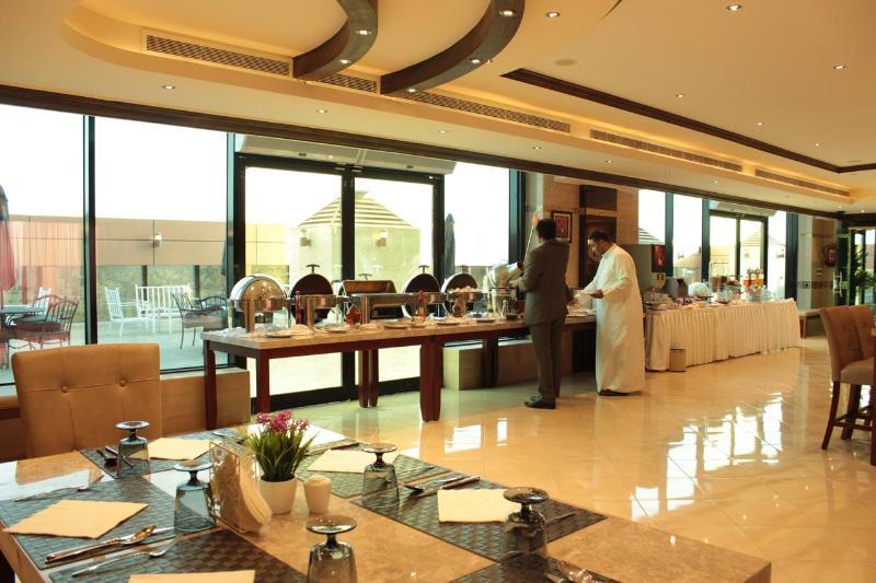 Platinum Seventy Aparthotel Jeddah Exterior photo