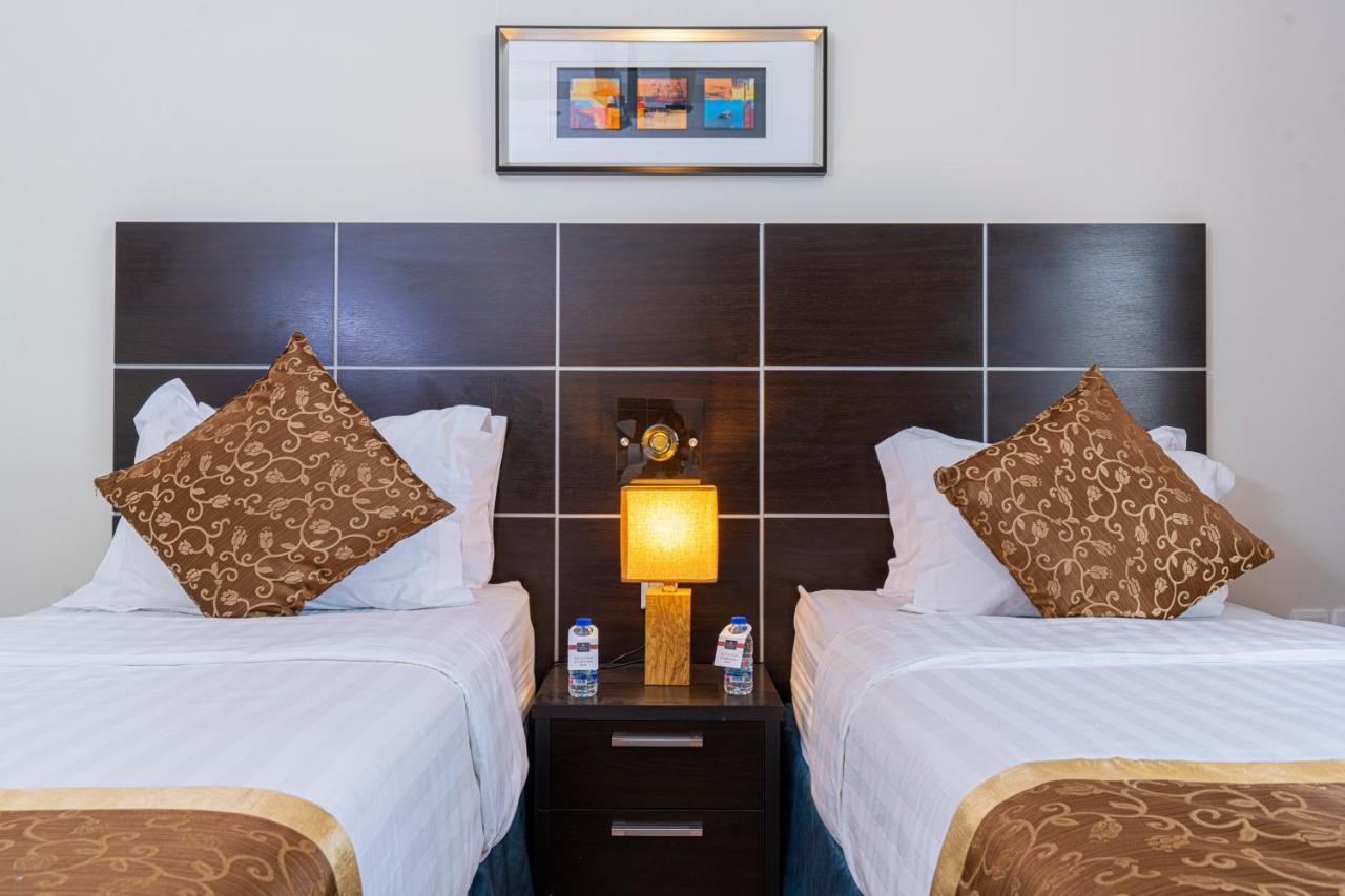 Platinum Seventy Aparthotel Jeddah Exterior photo
