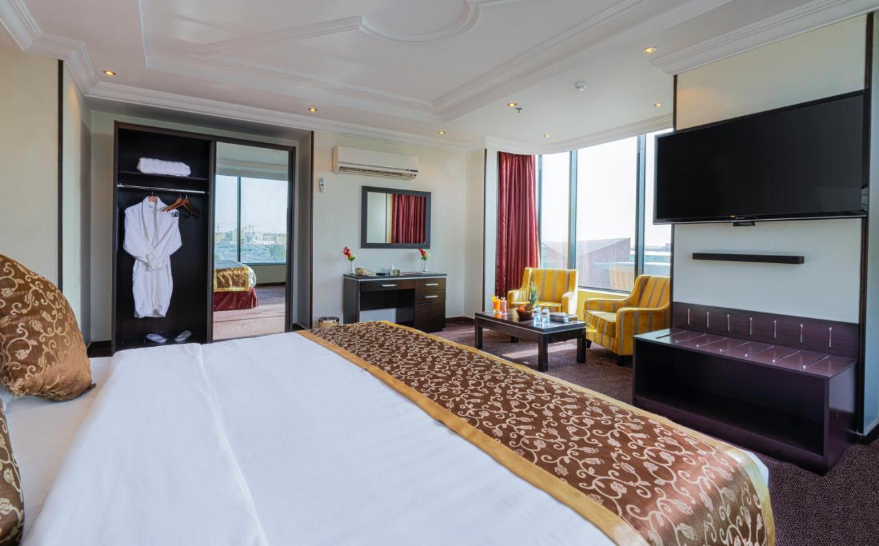 Platinum Seventy Aparthotel Jeddah Exterior photo