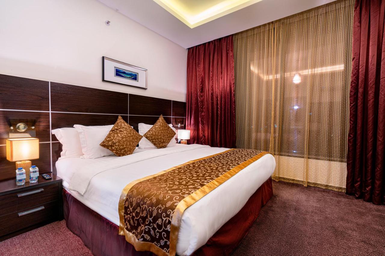 Platinum Seventy Aparthotel Jeddah Exterior photo