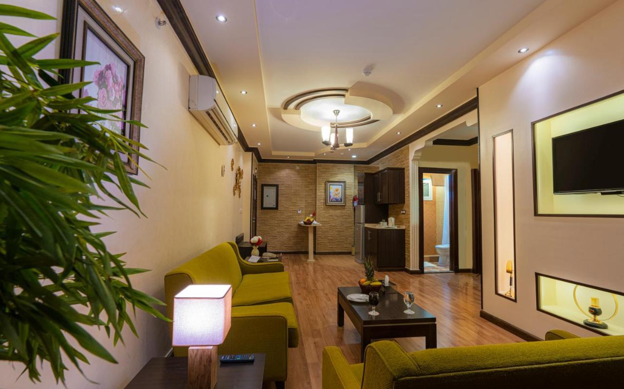 Platinum Seventy Aparthotel Jeddah Exterior photo